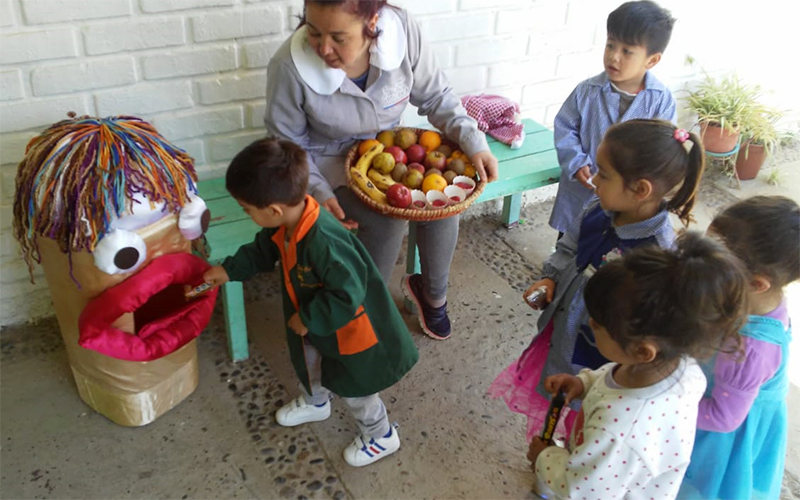 Con ayuda de “Chatarrín” educadoras del Jardín “Blanca Nieves” promueven la vida saludable