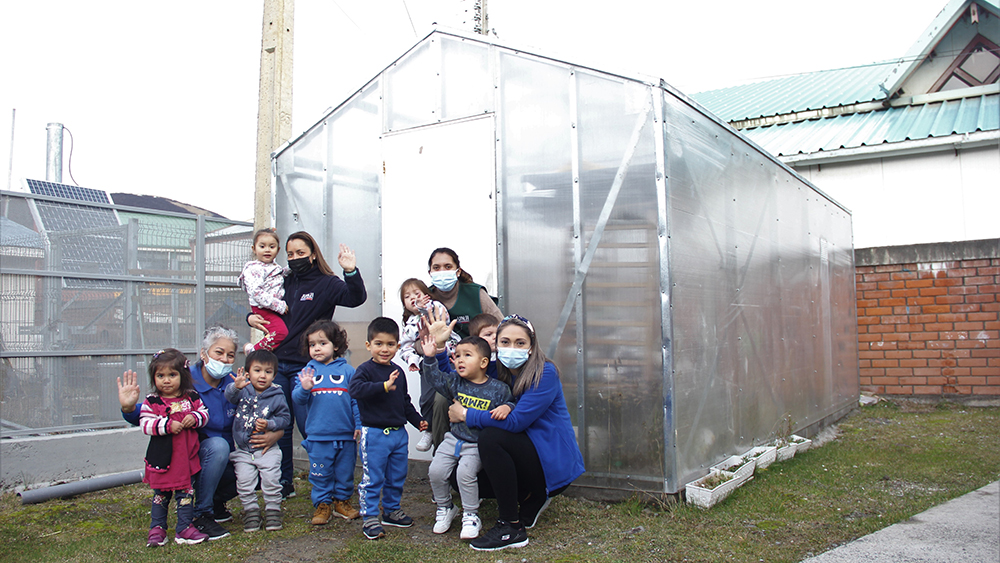 Comunidad educativa del Jardín “Ukika” quiere rescatar su invernadero como recurso pedagógico